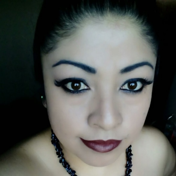 lesliepichar481